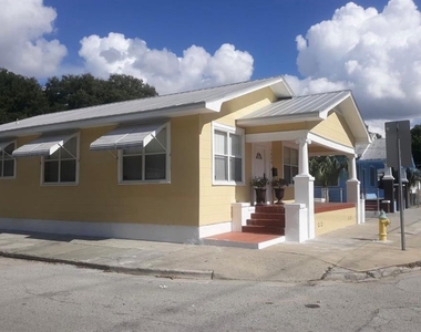 1520 E 21st Ave - Photo Thumbnail 1