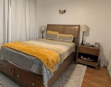 1520 E 21st Ave - Photo Thumbnail 10