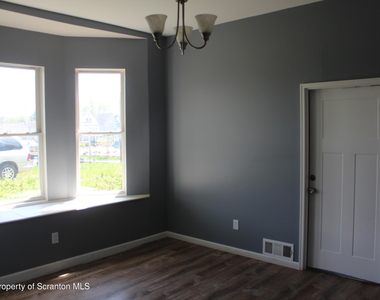 1122 Luzerne Street - Photo Thumbnail 6