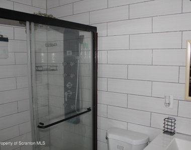 1122 Luzerne Street - Photo Thumbnail 10