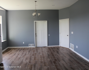 1122 Luzerne Street - Photo Thumbnail 4