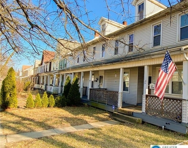 326 Lehigh Avenue - Photo Thumbnail 12