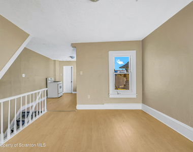 1007 Washburn Street - Photo Thumbnail 11