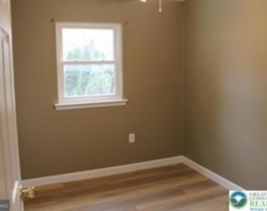2620 Mountain Lane - Photo Thumbnail 11