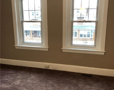 1214 Maple Street - Photo Thumbnail 7