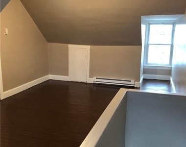 1214 Maple Street - Photo Thumbnail 11