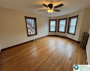 1247 Jackson Street - Photo Thumbnail 18