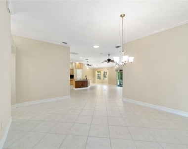 1109 Alcove Loop - Photo Thumbnail 6
