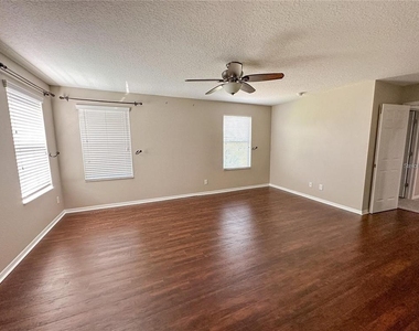 8979 39th Street Circle E - Photo Thumbnail 10