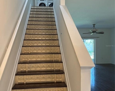 3429 Parkridge Circle - Photo Thumbnail 12