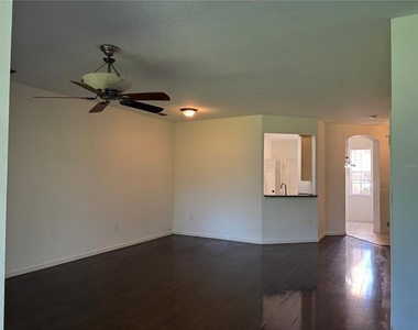 3429 Parkridge Circle - Photo Thumbnail 11