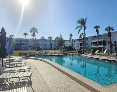 5896 Palm Lane - Photo Thumbnail 15