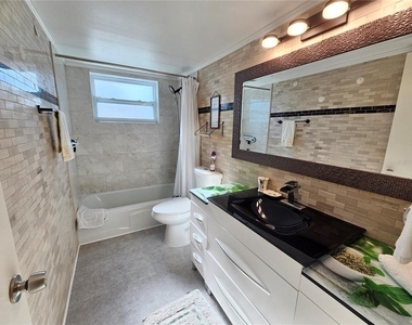 5896 Palm Lane - Photo Thumbnail 11