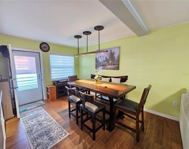 5896 Palm Lane - Photo Thumbnail 3