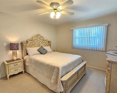 5896 Palm Lane - Photo Thumbnail 10