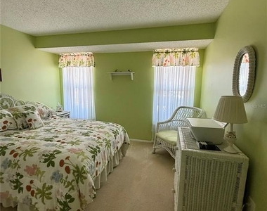 12884 Bacchus Road - Photo Thumbnail 26