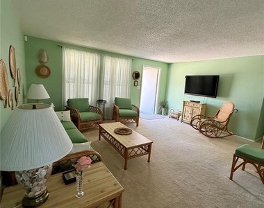 12884 Bacchus Road - Photo Thumbnail 4