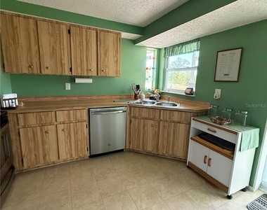 12884 Bacchus Road - Photo Thumbnail 8