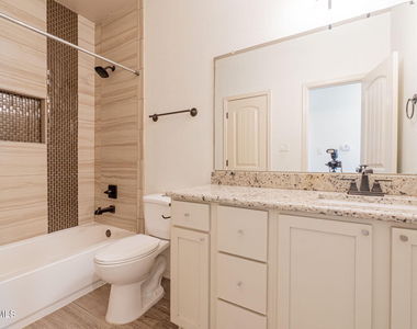 1126 Ismael Robles Street - Photo Thumbnail 8