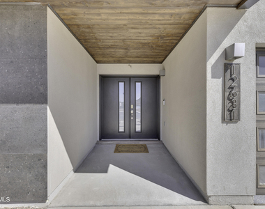 12631 Mark Twain Avenue - Photo Thumbnail 10