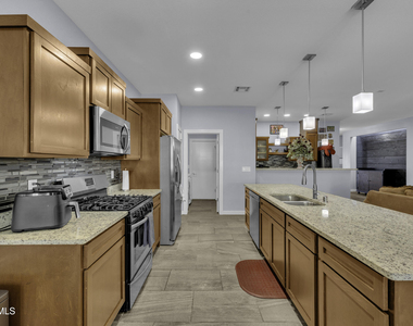 12631 Mark Twain Avenue - Photo Thumbnail 25