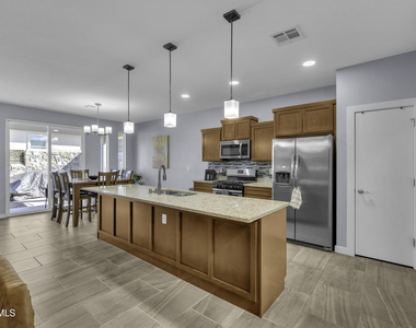 12631 Mark Twain Avenue - Photo Thumbnail 23