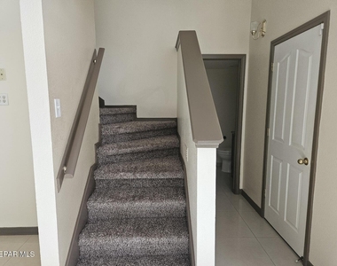 1657 Saint Vitus Place - Photo Thumbnail 12