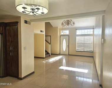 1657 Saint Vitus Place - Photo Thumbnail 8