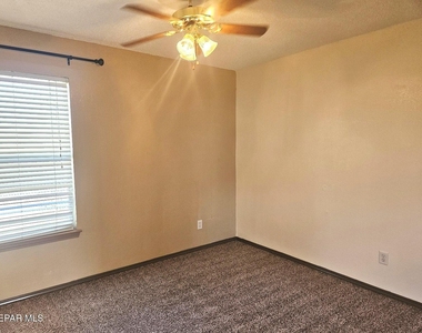 1657 Saint Vitus Place - Photo Thumbnail 16
