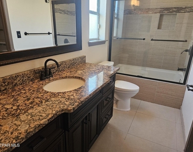 1657 Saint Vitus Place - Photo Thumbnail 10