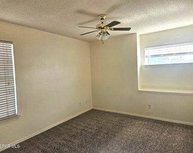 1657 Saint Vitus Place - Photo Thumbnail 14