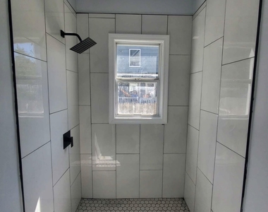 100 Horace Street - Photo Thumbnail 7
