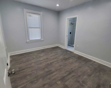 100 Horace Street - Photo Thumbnail 6