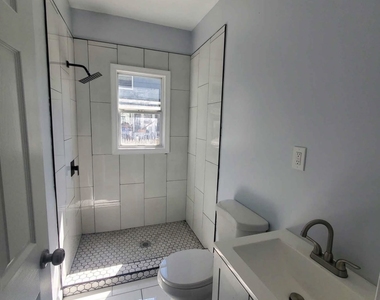 100 Horace Street - Photo Thumbnail 5