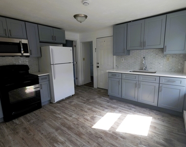 97 Gridley Street - Photo Thumbnail 3