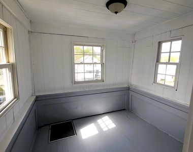 97 Gridley Street - Photo Thumbnail 12