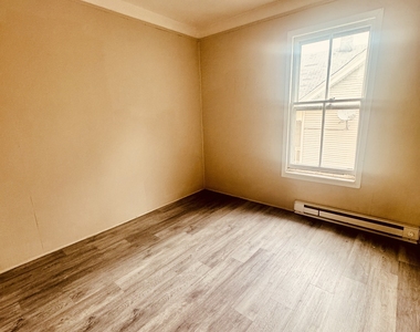 59 Green Street - Photo Thumbnail 3