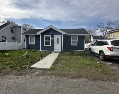180 Pleasantview Avenue - Photo Thumbnail 1