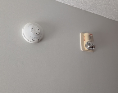 50 Bretton Road - Photo Thumbnail 15