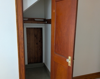 50 Bretton Road - Photo Thumbnail 10