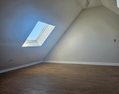 640 Elm Street - Photo Thumbnail 5