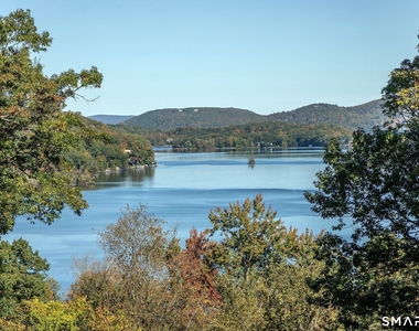 28 Fox Run - Photo Thumbnail 2