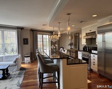 85 Memorial Road - Photo Thumbnail 12