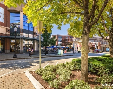 85 Memorial Road - Photo Thumbnail 32