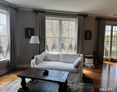 85 Memorial Road - Photo Thumbnail 18