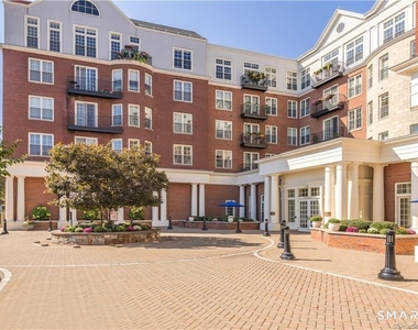 85 Memorial Road - Photo Thumbnail 2