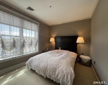 85 Memorial Road - Photo Thumbnail 25