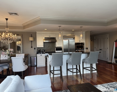 85 Memorial Road - Photo Thumbnail 15