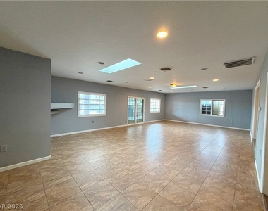 2010 E Pebble Road - Photo Thumbnail 17