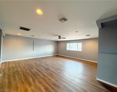 2010 E Pebble Road - Photo Thumbnail 9